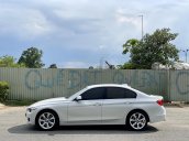 Bán BMW 328i (245hp) trắng/kem 2015, 1 chủ