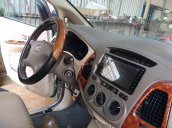 Gia đình bán Toyota Innova năm 2007, màu bạc, hoạt động bình thường