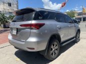 Cần bán gấp Toyota Fortuner năm 2019 còn mới