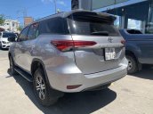 Cần bán gấp Toyota Fortuner năm 2019 còn mới