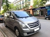 Bán Hyundai Starex năm sản xuất 2017, giá tốt