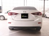 Mazda 3 1.5AT 2016, xe màu trắng đẹp như mới