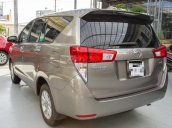 Innova E 2.0 MT 2018 nâu đồng, đi 48.000km