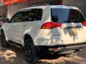 Cần bán xe Mitsubishi Pajero 2011, màu trắng  