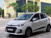 Cần bán Hyundai Grand i10 2018, màu trắng, số sàn, 299tr