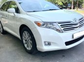 Bán Toyota Venza đời 2009, màu trắng, nhập khẩu, máy 2.7