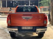 Bán xe Toyota Hilux năm sản xuất 2017 siêu đẹp giá sốc