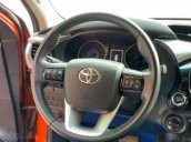Bán xe Toyota Hilux năm sản xuất 2017 siêu đẹp giá sốc