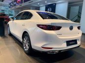 Giá tốt - Giao ngay, khi mua Mazda 3 Deluxe đời 2020, màu trắng