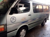 Cần bán gấp Toyota Hiace đời 2000, nhập khẩu nguyên chiếc