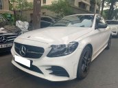 Bán Mercedes C300 sản xuất năm 2019, màu trắng