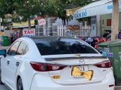 Bán Mazda 3 đời 2016, màu trắng xe gia đình giá cạnh tranh