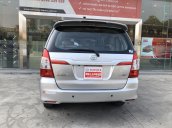 Cần bán Toyota Innova 2.0E MT số sàn 2014, bạc, công ty XHĐ đủ, TP. HCM thương lượng giá tốt