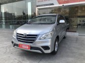 Cần bán Toyota Innova 2.0E MT số sàn 2014, bạc, công ty XHĐ đủ, TP. HCM thương lượng giá tốt