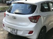 Bán Hyundai Grand i10 sản xuất 2016, màu trắng số sàn