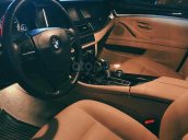 Cần bán BMW 520i 2014 LCI màu đen nội thất kem, xe nhà sử dụng kỹ