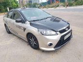 Cần bán gấp Ford Focus sản xuất năm 2009, hai màu