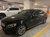 Bán xe Mercedes C200 đời 2018, màu đen, xe nhập  