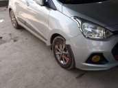 Bán Hyundai Grand i10 năm sản xuất 2015, màu bạc, nhập khẩu nguyên chiếc xe gia đình