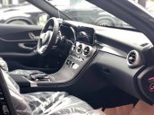 Cần bán Mercedes C300 AMG năm sản xuất 2020, màu đen