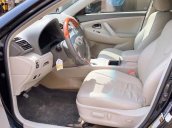 Cần bán Toyota Camry sản xuất 2011, màu đen, nhập khẩu 