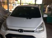 Bán xe Hyundai Grand i10 năm 2015, màu trắng, nhập khẩu, bản tiêu chuẩn