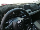 Cần bán gấp Mazda 2 đời 2016, màu đen số tự động