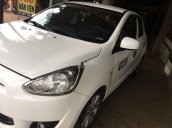 Cần bán Mitsubishi Mirage MT đời 2015, màu trắng, nhập khẩu nguyên chiếc đẹp như mới, giá 200tr