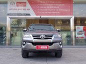 Cần bán Toyota Fortuner 2.7V 4x2 AT 2019, màu đồng Tp. HCM gia đình đi lướt 11.000km - xe chất giá tốt