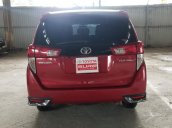 Bán nhanh Toyota Innova Venturer đời 2018, màu đỏ, xe cũ chính hãng