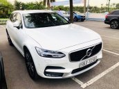 Cần bán lại xe Volvo V90 năm 2018, màu trắng, nhập khẩu nguyên chiếc chính chủ