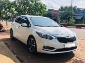 Cần bán xe Kia Cerato 1.6 đời 2013, màu trắng, xe nhập 