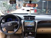 Bán ô tô Toyota Camry 2.0E sản xuất 2016, màu đen, giá 780tr