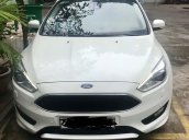 Bán xe Ford Focus Sport sản xuất năm 2016, màu trắng