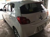 Cần bán Mitsubishi Mirage MT đời 2015, màu trắng, nhập khẩu nguyên chiếc đẹp như mới, giá 200tr