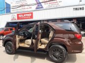 Bán Toyota Fortuner đời 2016, màu nâu số tự động