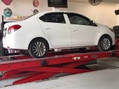 Gia đình bán Mitsubishi Attrage sản xuất năm 2018, màu trắng, xe nhập