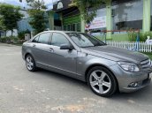 Cần bán Mercedes C250 sản xuất 2010, màu xám xe gia đình, giá 525tr
