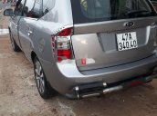 Cần bán gấp Kia Carens 2012, màu bạc, xe nhập chính chủ giá cạnh tranh