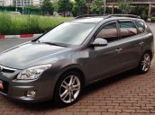 Cần bán gấp Hyundai i30 CW năm 2009, xe nhập chính chủ