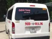 Cần tiền bán Toyota Hiace năm 2010, màu trắng, nhập khẩu 