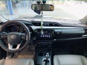 Cần bán Toyota Hilux 3.0 đời 2015, xe nhập số tự động