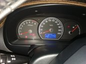 Cần bán gấp xe Avante 2.0L AT đời 2012, đi 66.000km