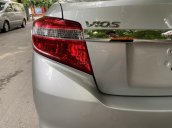 Bán Toyota Vios bản G màu bạc năm sản xuất 2015 siêu mới