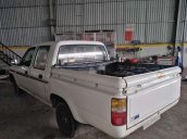 Cần bán gấp Toyota Hilux đời 1995, màu trắng, nhập khẩu nguyên chiếc, giá 35tr