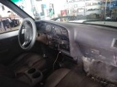 Cần bán gấp Toyota Hilux đời 1995, màu trắng, nhập khẩu nguyên chiếc, giá 35tr