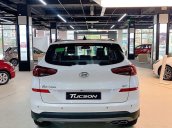 Bán Hyundai Tucson đời 2020, màu trắng, 784tr