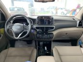 Bán Hyundai Tucson đời 2020, màu trắng, 784tr