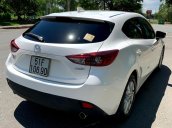 Cần bán Mazda 3 Hatchback, 5 cửa, màu trắng, SX 2015