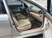 Bán xe Toyota Camry 2.4G đời 2010 còn mới